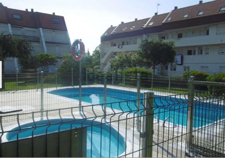 Апартаменты Duplex Con Piscina Muy Cerca De La Playa Сантьюсте Экстерьер фото